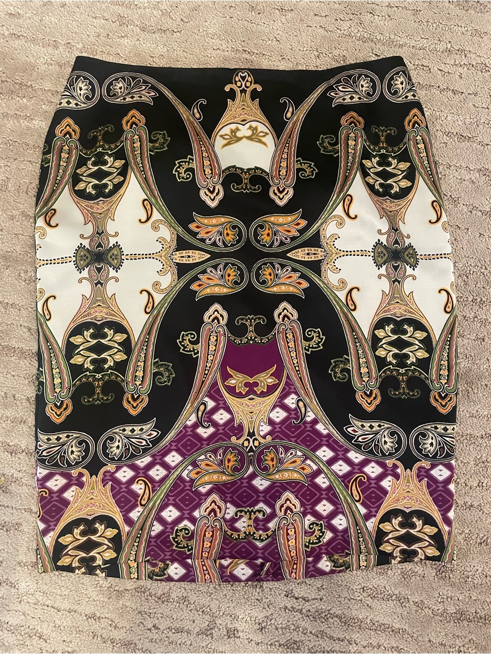 Vince Camuto Black, Purple and Cream Paisley-Print Pencil Skirt